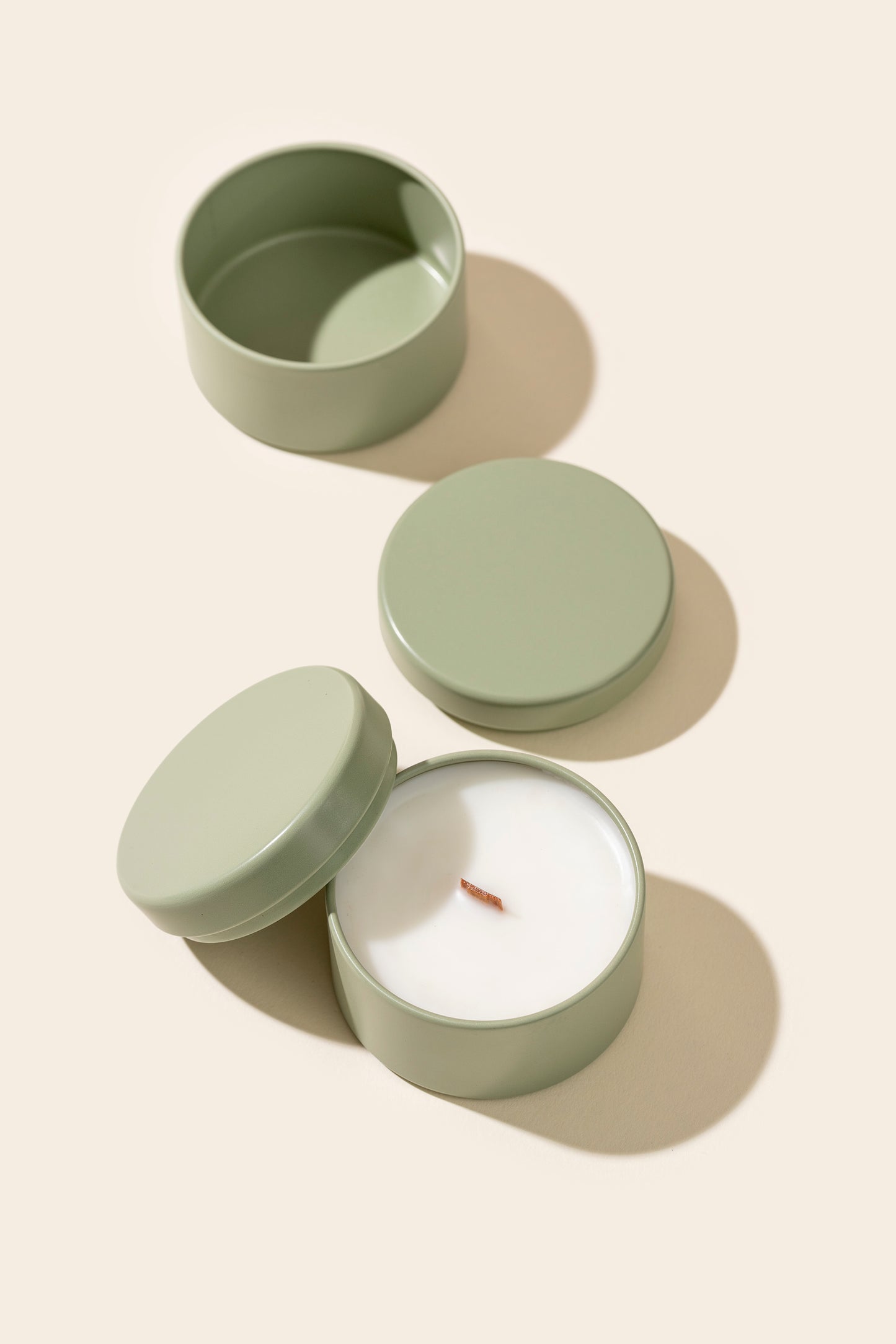 2.5oz Vogue Candle Tins