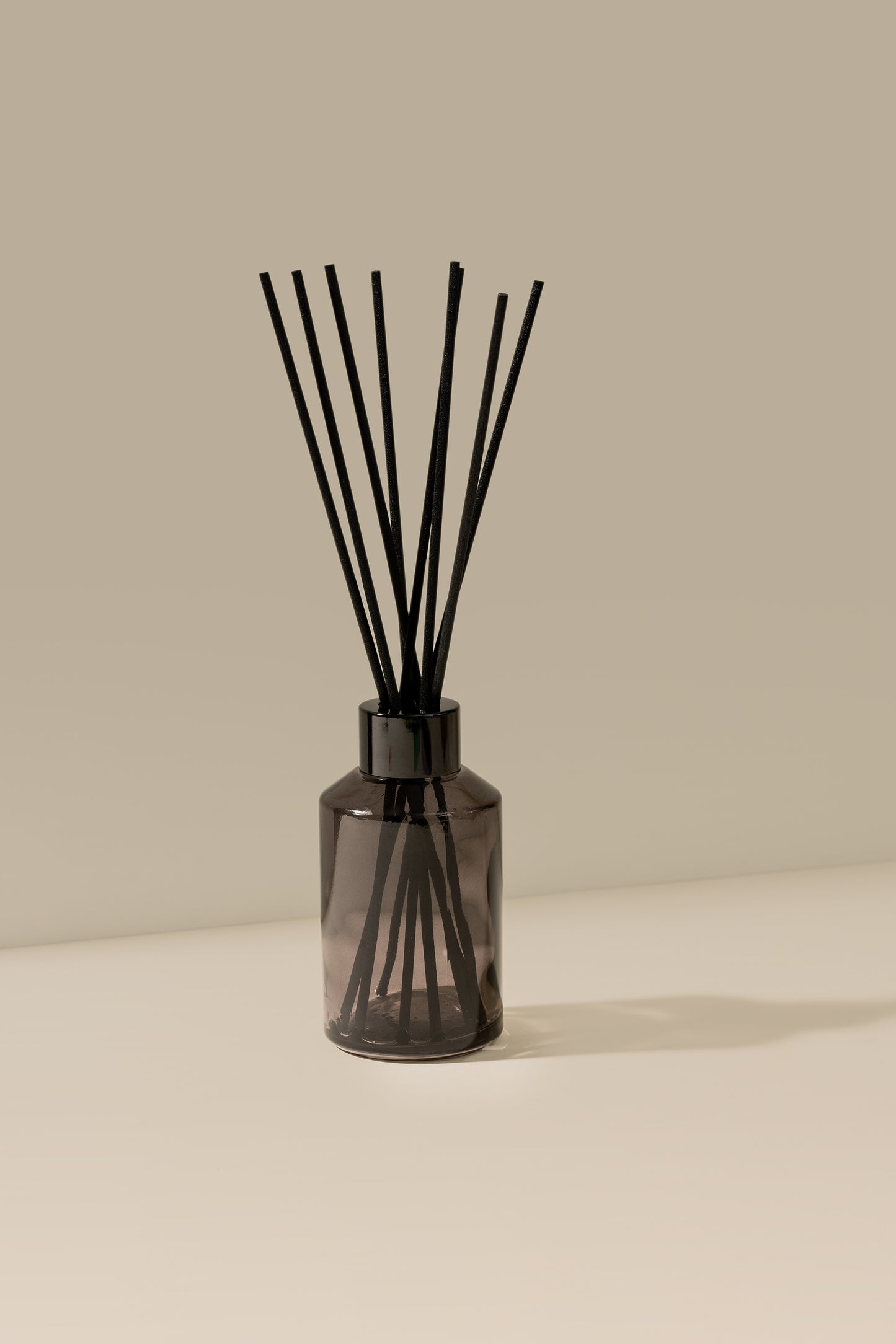 Ilyana Smoke Reed Diffuser Bottles