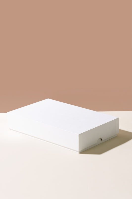 2.5oz Vogue Linen Textured Gift Box